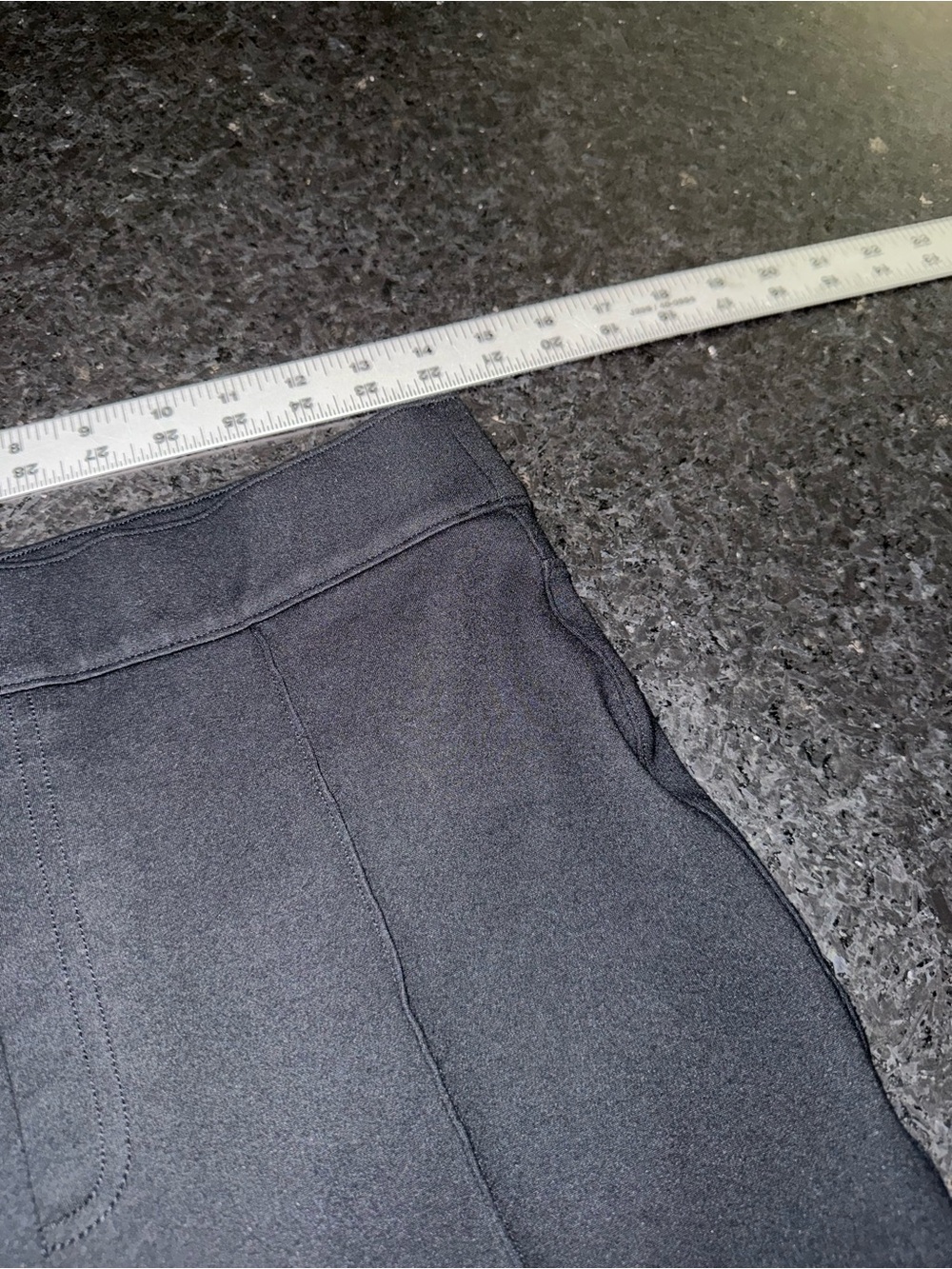 UEC SPANX BLACK SLIMMING Pintuck Pull on Point Flare Pants SZ M - Picture 10 of 15